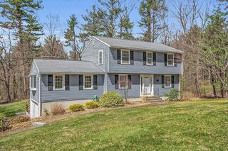Photo of real estate for sale located at 49 Park :lane Harvard, MA 01451
