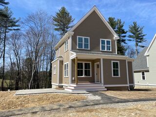 Photo of real estate for sale located at 7 Kay's Walk Carlisle, MA 01741