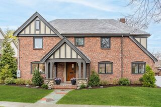 Photo of real estate for sale located at 9 Indian Hill Road Belmont, MA 02478
