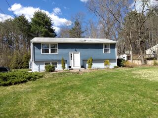 Photo of 29 Canal St Pepperell, MA 01463