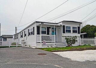 Photo of real estate for sale located at 9 Eleventh Street Wareham, MA 02558