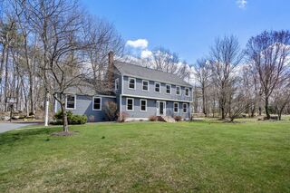 Photo of real estate for sale located at 12 Valleywood Rd Hopkinton, MA 01748