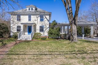 Photo of 204 Main St Orleans, MA 02653