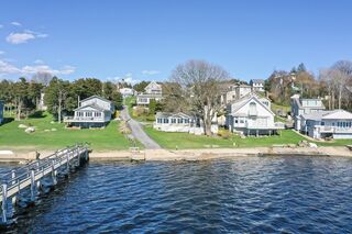 Photo of real estate for sale located at 162 Pettey Ln Westport, MA 02790