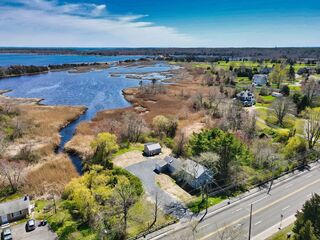 Photo of real estate for sale located at 12-14 Fairhaven Rd Mattapoisett, MA 02739
