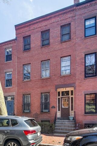 Photo of real estate for sale located at 193 W Springfield St South End, MA 02118