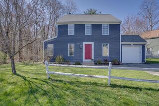 Photo of real estate for sale located at 23 Blueberry Lane Hudson, MA 01749