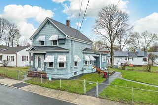 Photo of 85 Inland St Lowell, MA 01851