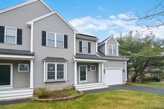 Photo of real estate for sale located at 4 Centerville Ln Bellingham, MA 02019