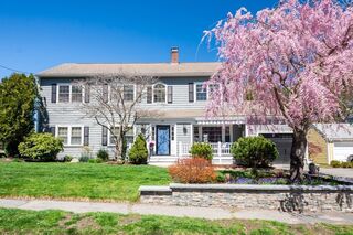 Photo of real estate for sale located at 39 Old Farm Rd Needham, MA 02492