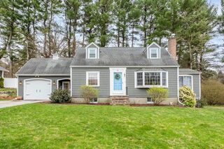 Photo of 31 Curve St Bedford, MA 01730