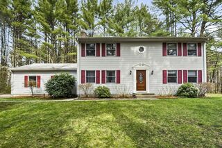 Photo of 390 Old Greenwich Plains Road Hardwick, MA 01037
