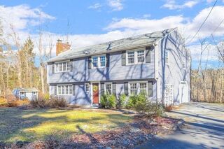 Photo of 36 Meadowbrook Rd Bedford, MA 01730