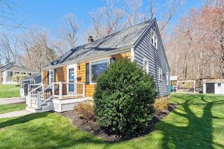 Photo of real estate for sale located at 132 Northgate Rd Northborough, MA 01532