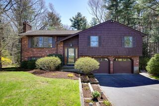 Photo of real estate for sale located at 254 Daniels Street Franklin, MA 02038