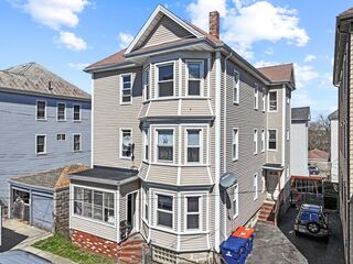 Photo of 18 Bannister St New Bedford, MA 02746