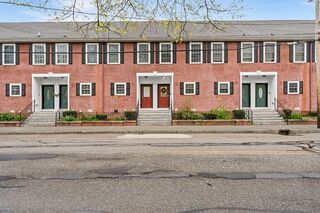 Photo of 900 Lawrence St Lowell, MA 01852