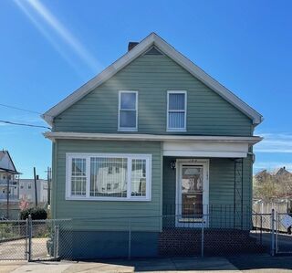 Photo of 180 Coffin Ave New Bedford, MA 02746