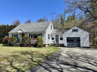 Photo of real estate for sale located at 605 North St Tewksbury, MA 01876
