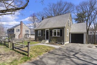 Photo of real estate for sale located at 22 Robert St Wakefield, MA 01880
