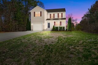 Photo of real estate for sale located at 9 Crestwood Dr Norton, MA 02766