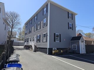 Photo of 483 Central St Saugus, MA 01906