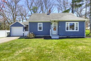 Photo of 6 Lakeside Drive Dudley, MA 01571