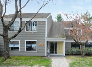Photo of real estate for sale located at 5 Concord Greene Concord, MA 01742