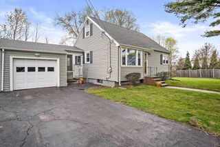 Photo of real estate for sale located at 27 Richard Cir Woburn, MA 01801