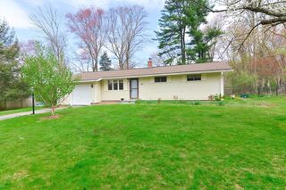 Photo of real estate for sale located at 32 Colonial Way Holliston, MA 01746