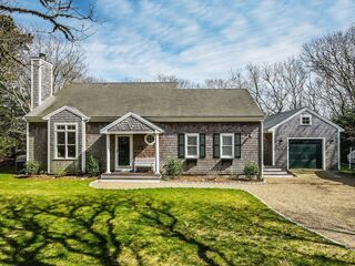 Photo of real estate for sale located at 1 Old Squaw Circle Edgartown, MA 02539