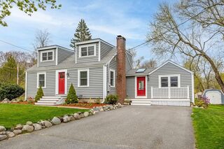 Photo of real estate for sale located at 106 Goldsmith Littleton, MA 01460