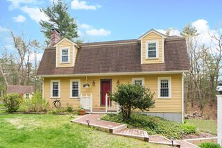 Photo of real estate for sale located at 118 Cleveland St Norfolk, MA 02056