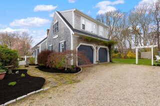 Photo of real estate for sale located at 51 Oyster Bay Ln Chatham, MA 02633