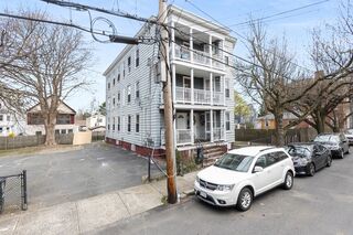 Photo of real estate for sale located at 6 March St Salem, MA 01970