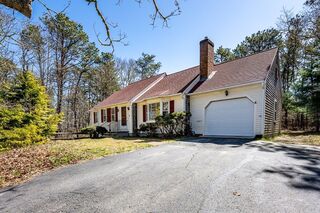 Photo of real estate for sale located at 86 Airline Rd Dennis, MA 02660