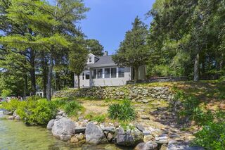 Photo of real estate for sale located at 18 Scarlet Dr Plymouth, MA 02360