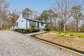 Photo of real estate for sale located at 16 Tara Ter Bourne, MA 02553