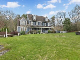 Photo of 5 Kenneth Rd Georgetown, MA 01833