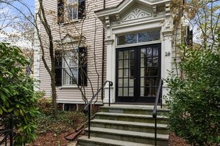 Photo of real estate for sale located at 28 Hawthorn St Cambridge, MA 02138