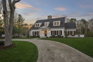 Photo of real estate for sale located at 8 Nutmeg Ln Barnstable, MA 02655