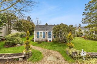 Photo of real estate for sale located at 224 N Falmouth Hwy Falmouth, MA 02556
