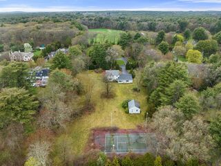 Photo of real estate for sale located at 50 Laurel Rd Weston, MA 02493