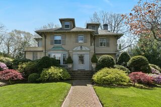 Photo of real estate for sale located at 37 Somerset Lexington, MA 02420