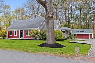 Photo of real estate for sale located at 185 Depot St Duxbury, MA 02332