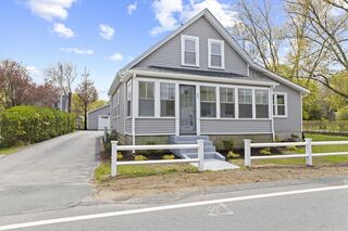 Photo of real estate for sale located at 32 Smiths Ln Kingston, MA 02364