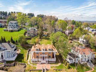 Photo of real estate for sale located at 95 Commonwealth Ave Newton, MA 02467