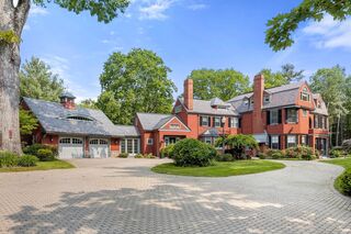 Photo of real estate for sale located at 59 Orchard Avenue Weston, MA 02493