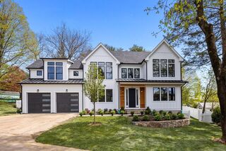 Photo of real estate for sale located at 25 Ridgeway Ave Needham, MA 02492