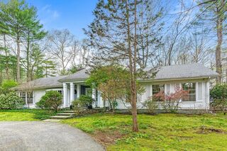 Photo of real estate for sale located at 5 Deer Path Ln Weston, MA 02493